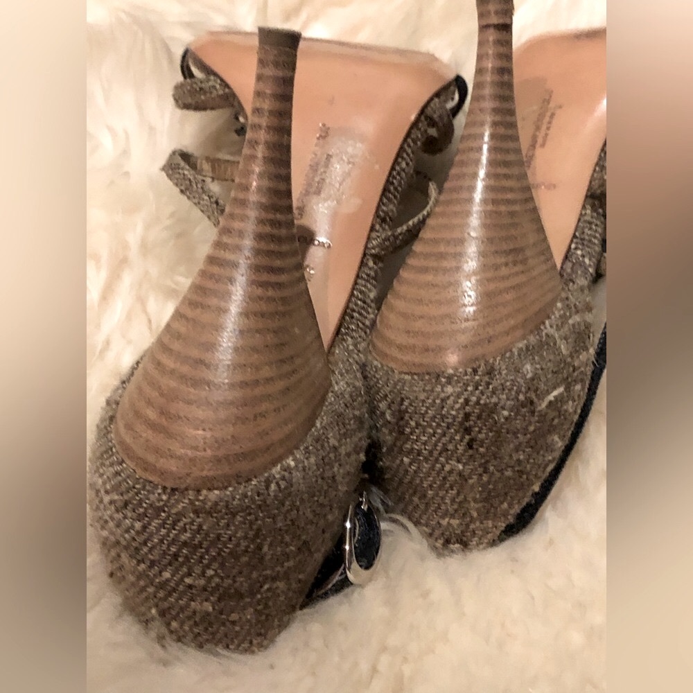 Italian Shoes - Picture 7 of 9